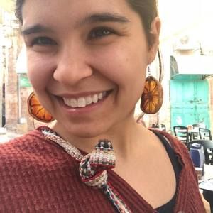 Meet your Posher, Danielle